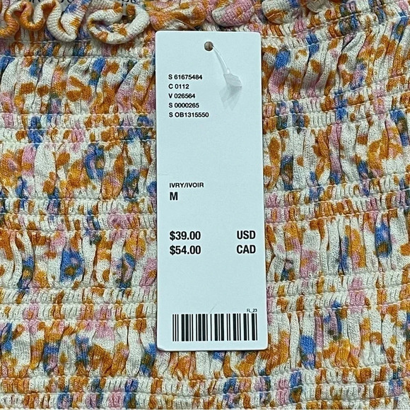 NWT UO Urban Outfitters Daydreamer smocked crop top. Size M. Floral print. - Picture 4 of 8